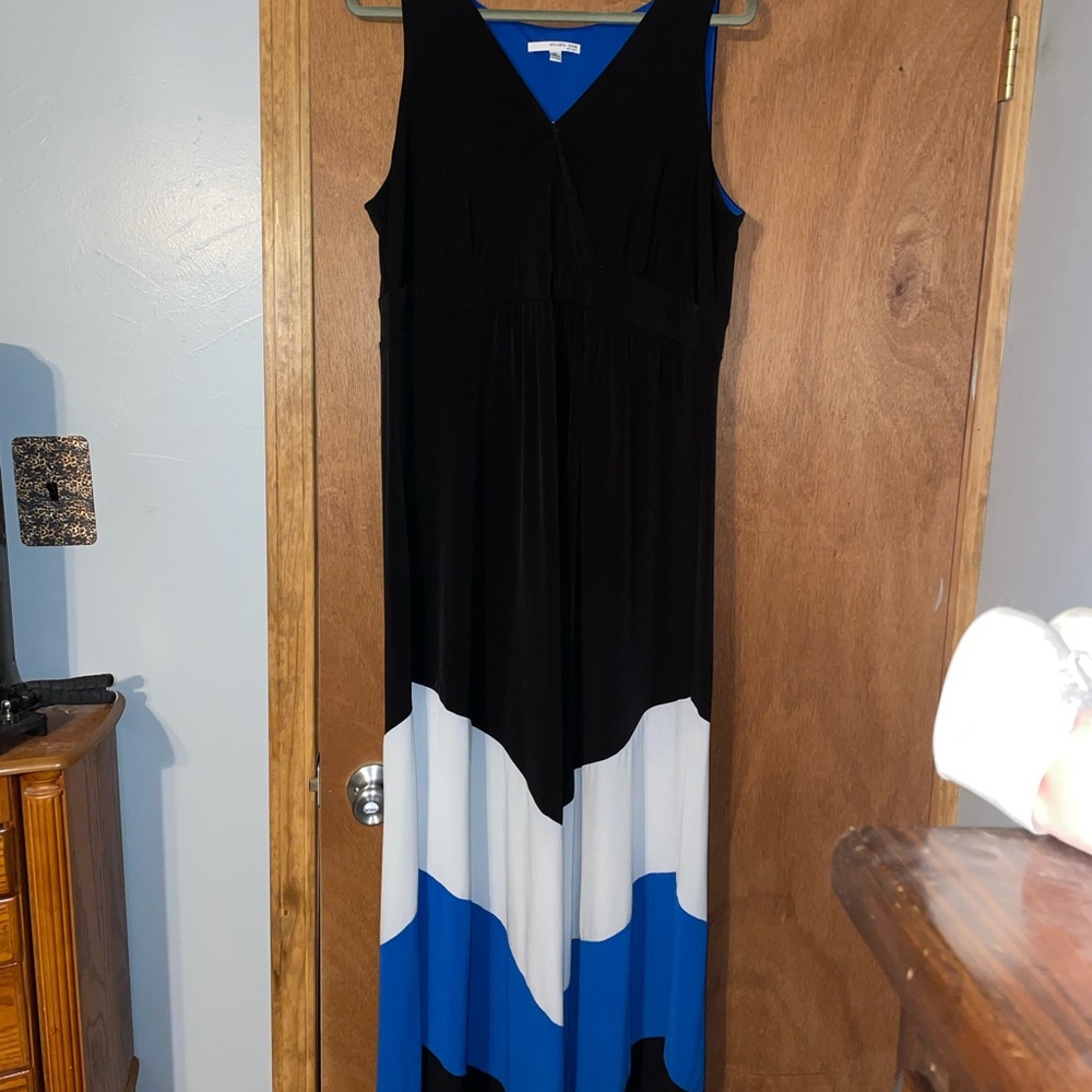 Studio One XL maxi dress